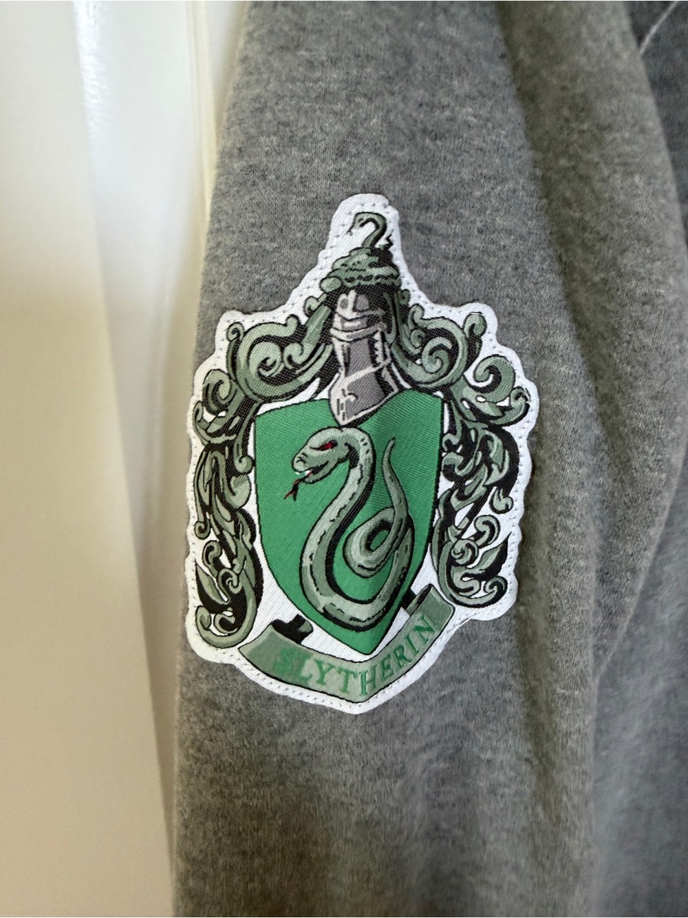 Universal Studios Harry Potter Slytherin Crewneck | L - Picture 3 of 5
